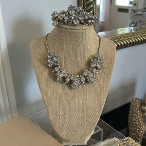 Vintage necklace, earrings and bracelet set. Gorgeous and sparkly!